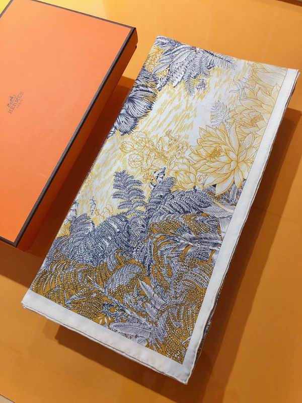 Hermes silk scarf 90X90cm E050995